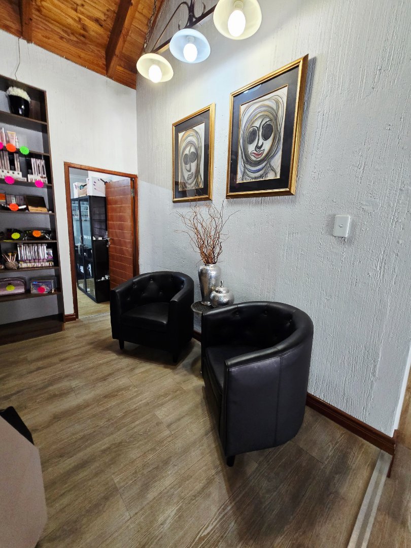 4 Bedroom Property for Sale in Flamwood North West